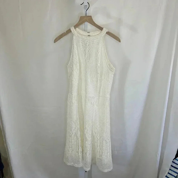 2/$30 J. Taylor Size 12 Cream Halter Top Lace Dress Wedding Formal Party - Picture 2 of 14